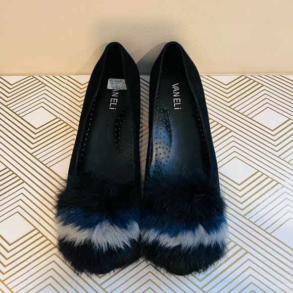 🔥Vaneli flats🔥 - Picture 2 of 3